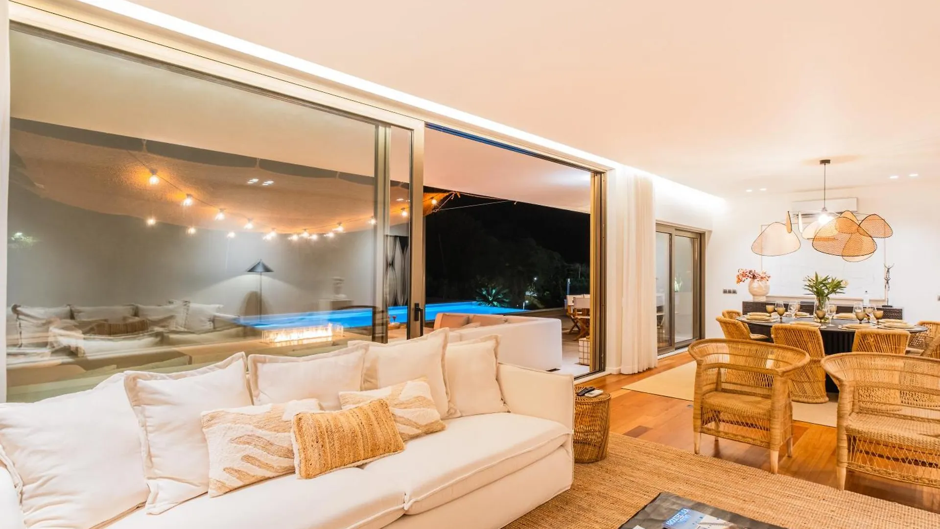 Luxury Beach Villa - Casa Do Forte- Infinity Pool Sea View- Beach Walking Distance By Dreamvillasalbufeira