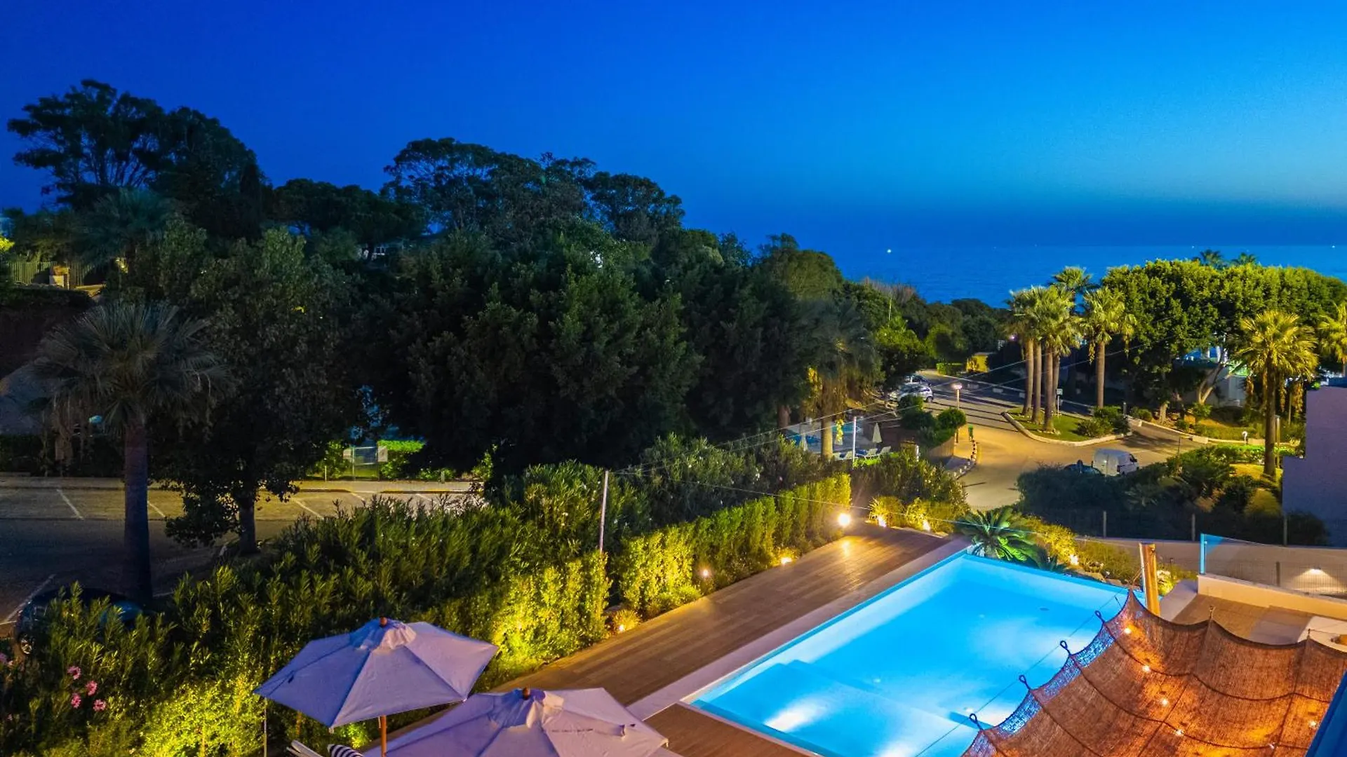 Luxury Beach Villa - Casa Do Forte- Infinity Pool Sea View- Beach Walking Distance By Dreamvillasalbufeira  Albufeira